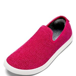 Allbirds worn once and are too big.